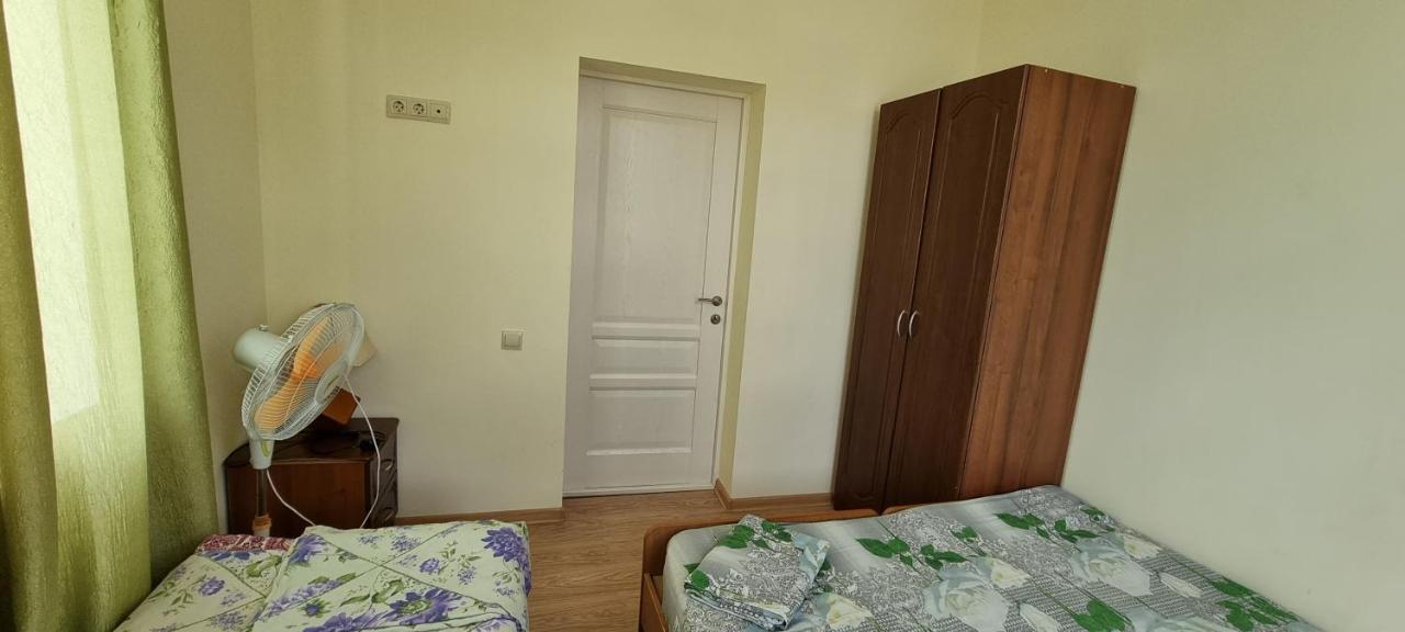 Guest House Mushmula New Athos ภายนอก รูปภาพ