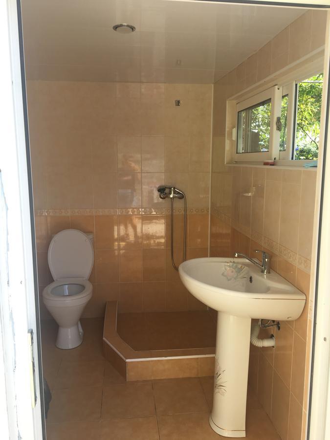 Guest House Mushmula New Athos ภายนอก รูปภาพ